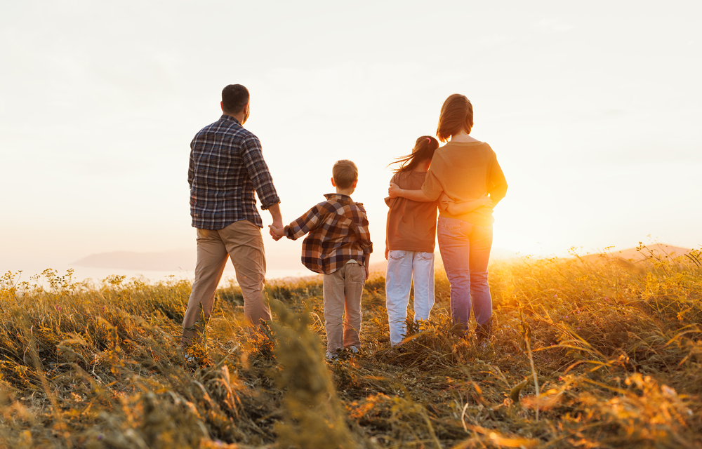 Understanding Grief in Families: Navigating Different Perspectives